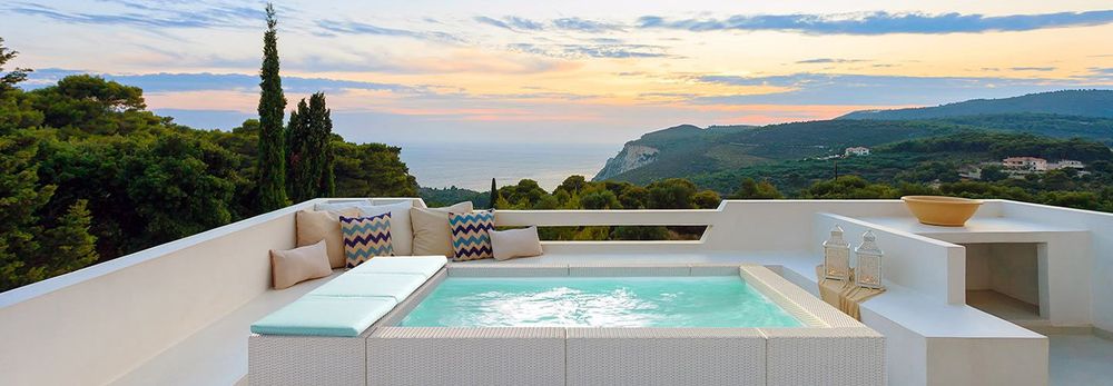 Come sistemare una piscina in terrazzo, tante idee