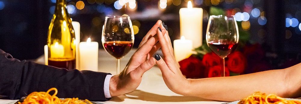 Pranzi e cene da quarantena: come valorizzare la tua sala da pranzo per i momenti speciali