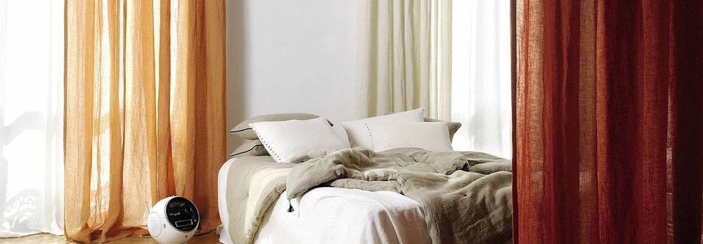 Quali tende scegliere per la tua camera da letto?