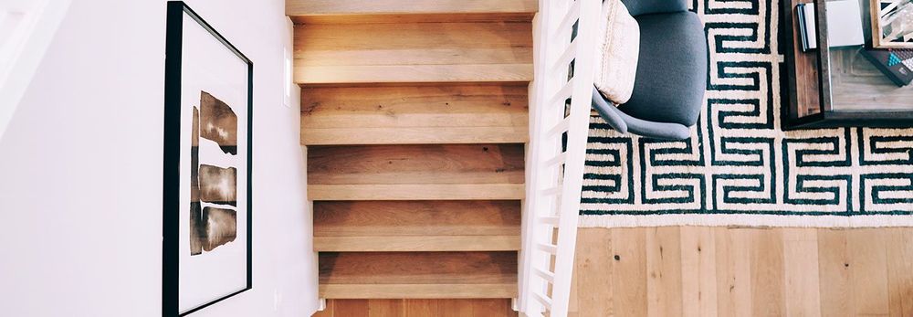 Scale interne, 5 idee per abbellirle e renderle speciali