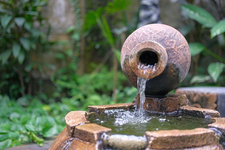 Fontane da giardino con il fai da te: tipologie e passi da seguire