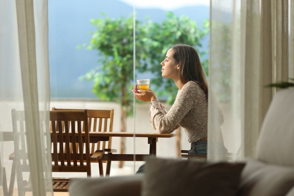 Come arredare un terrazzo piccolo: idee pratiche per vivere meglio gli spazi esterni