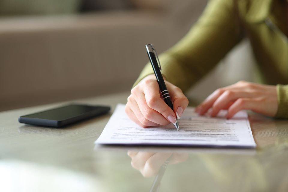 Si può vendere un immobile senza successione? Le regole e i rischi