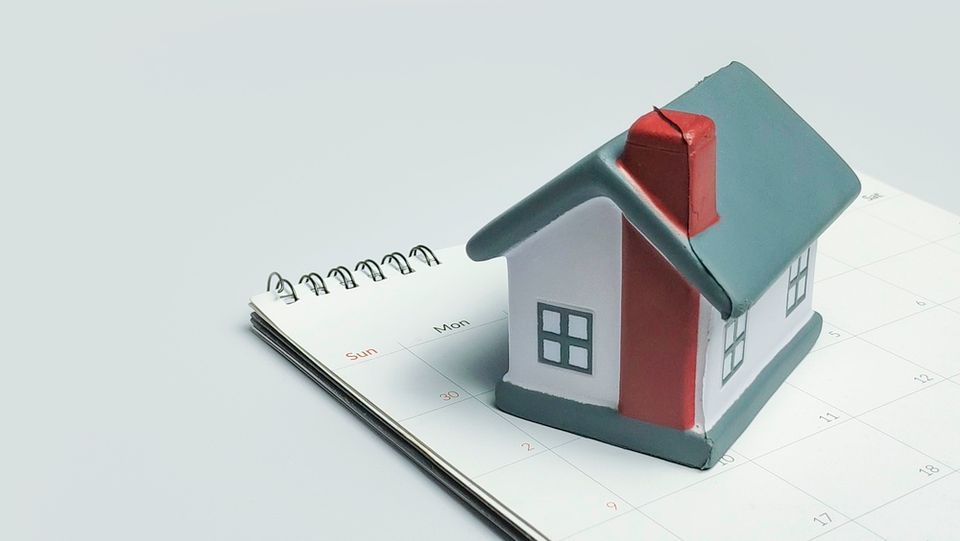 Quanto tempo serve per vendere casa? Tempi medi e variabili che incidono