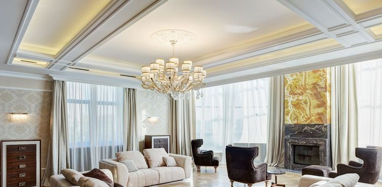 La guida su come scegliere il lampadario ideale da mettere in soggiorno