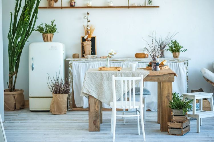 Le caratteristiche dell'arredamento country chic e come realizzarlo