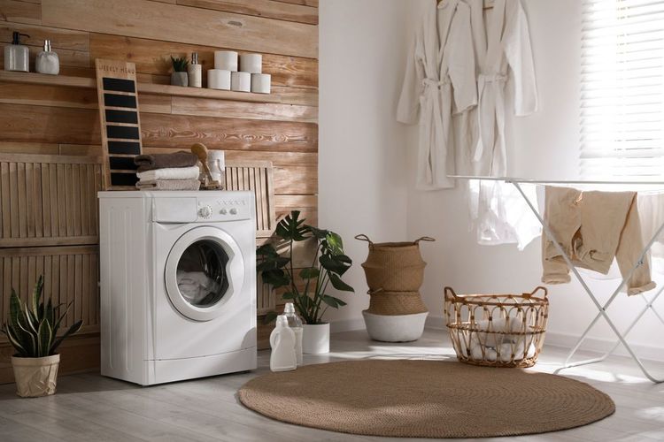 Caratteristiche e materiali ideali per il mobile portabiancheria del bagno